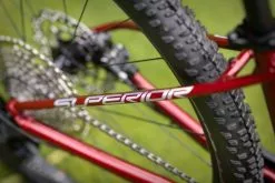 MTB Superior Team 27 Elite Röd/silver -Trek Myyntikauppa 16799 team 27 elite gloss dark red hologram chrome 2 1200