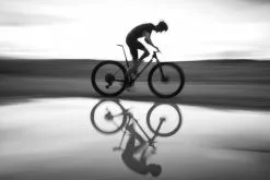 Mtb Orbea Alma H20 Turkos -Trek Myyntikauppa ALMA20shooting action6920 20Small 1