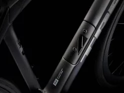 Racercykel Trek Domane Slr 7 Gen 4 Svart 14 Racercykel Trek Domane Slr 7 Gen 4 Svart -Trek Myyntikauppa G 601842786215 4